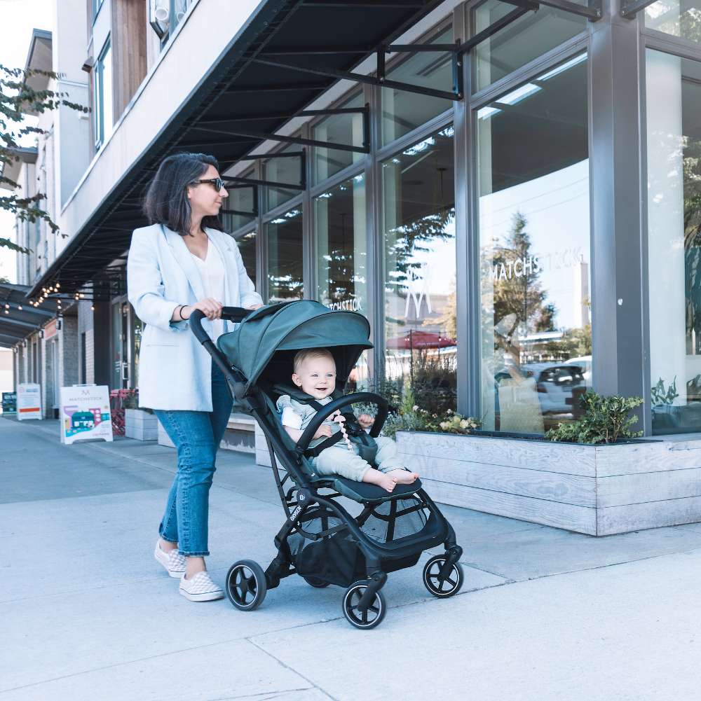 Oxygen v2 Lightweight & Compact Stroller - Tropical Green