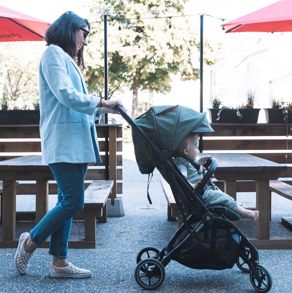 Oxygen v2 Lightweight & Compact Stroller - Tropical Green
